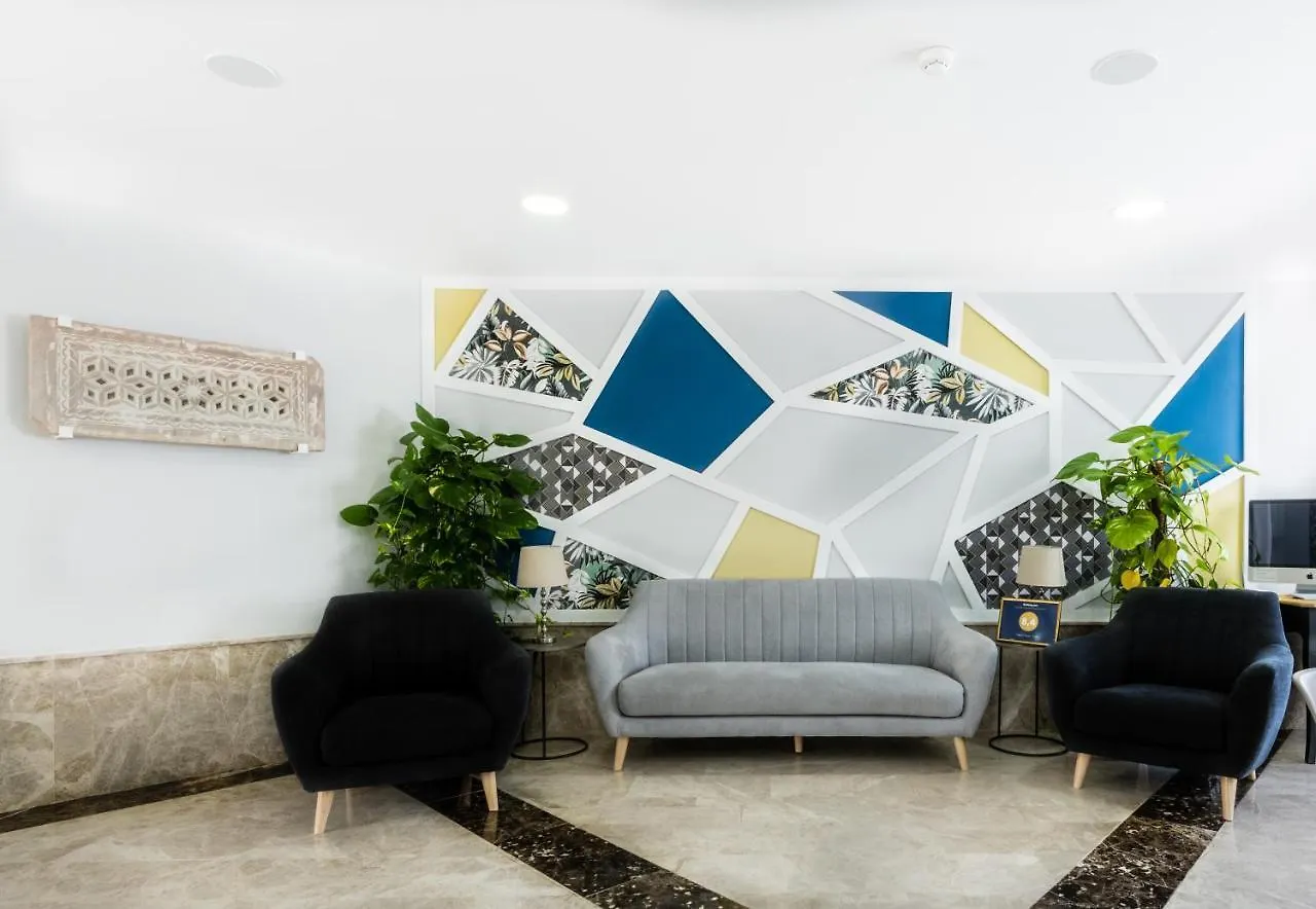 Hotel Toboso Apar - Turis Nerja
